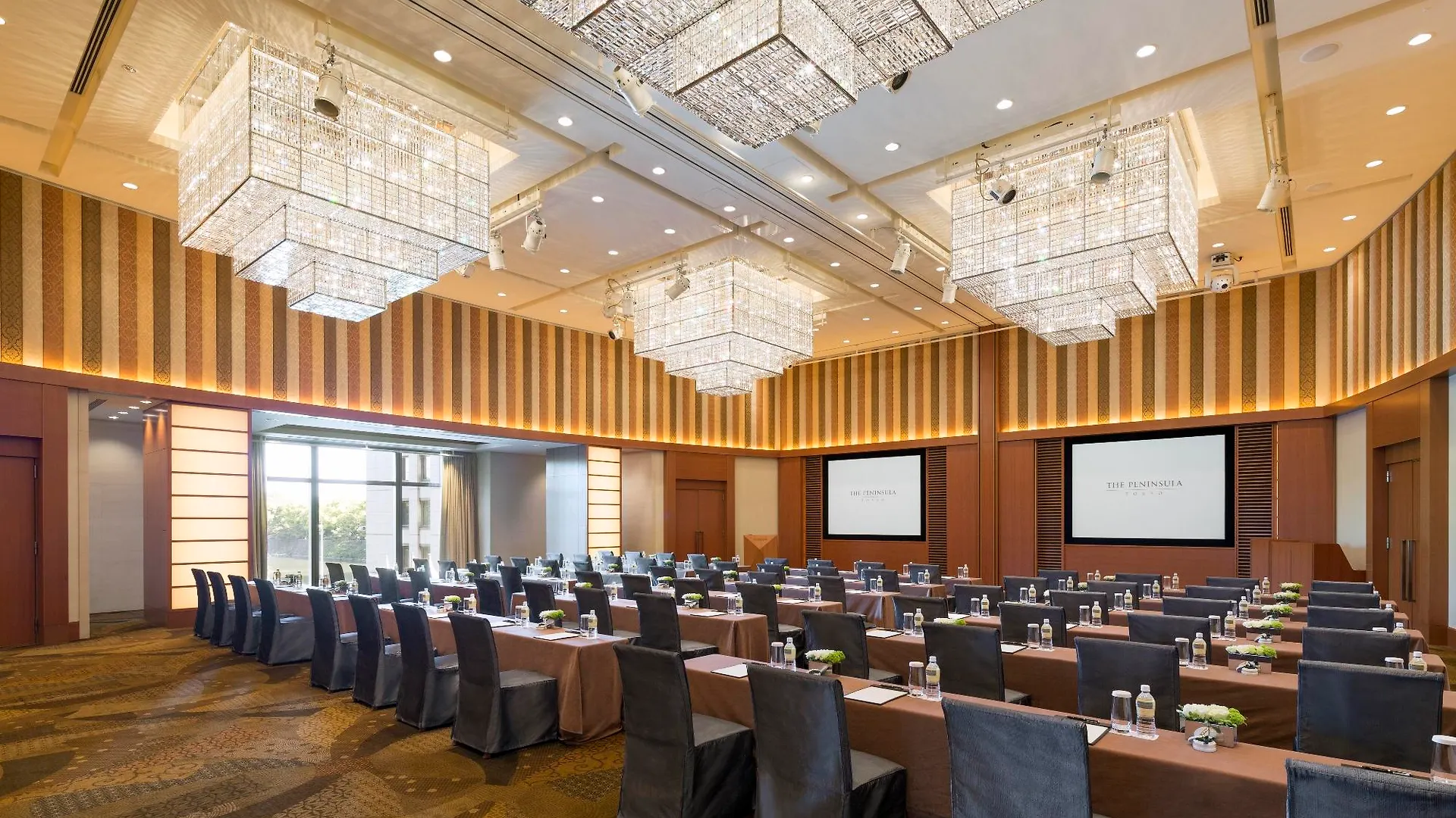 *****  Hotel The Peninsula Prefektura Tokio Japonsko