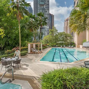 Four Seasons Hotel Singapore