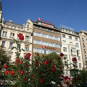 **** Hotel Ramada Centre Tsjechië