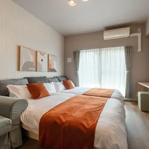 https://hotel-osaka-542-0083.hotels-osaka.net